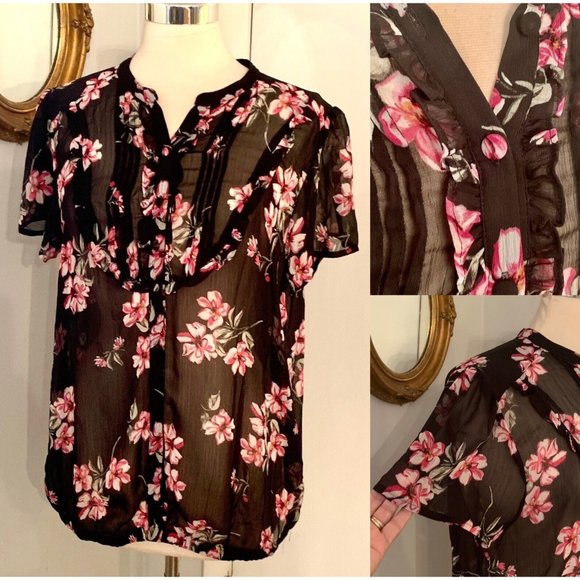 Torrid Black Floral Bubble Hem Chiffon Blouse Size 2 2XL - Picture 2 of 11